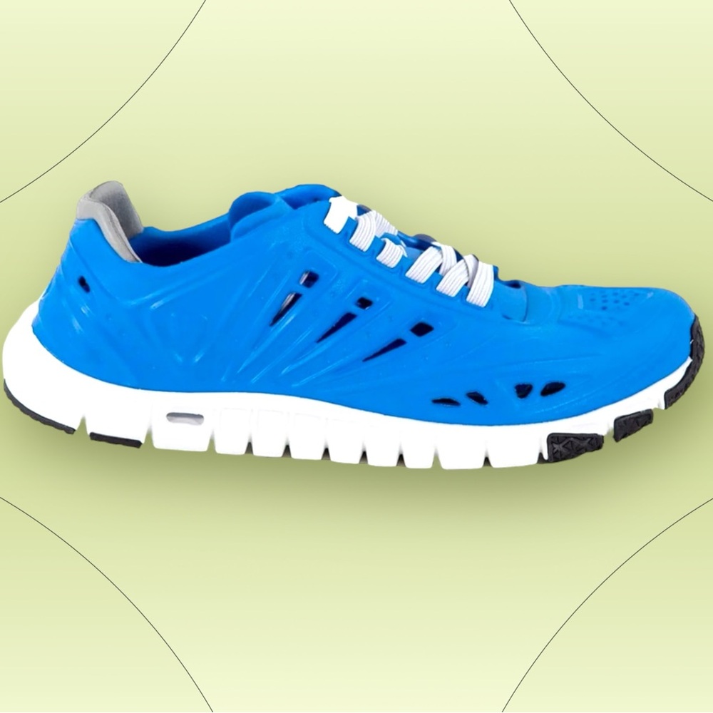 NWT‎ Crosskix APX Pacific Blue Water Shoes – Size 10 Men’s / 13 Women’s